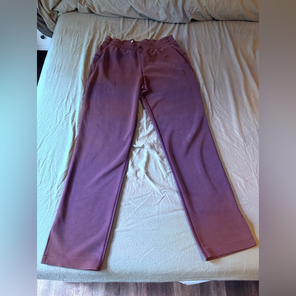 ✨ Lululemon - sweatpants, wide leg